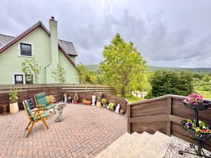 Photo 30- click for photo gallery